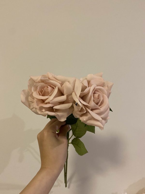 Real Touch Pantone Pale Blush Large Rose - Image 2